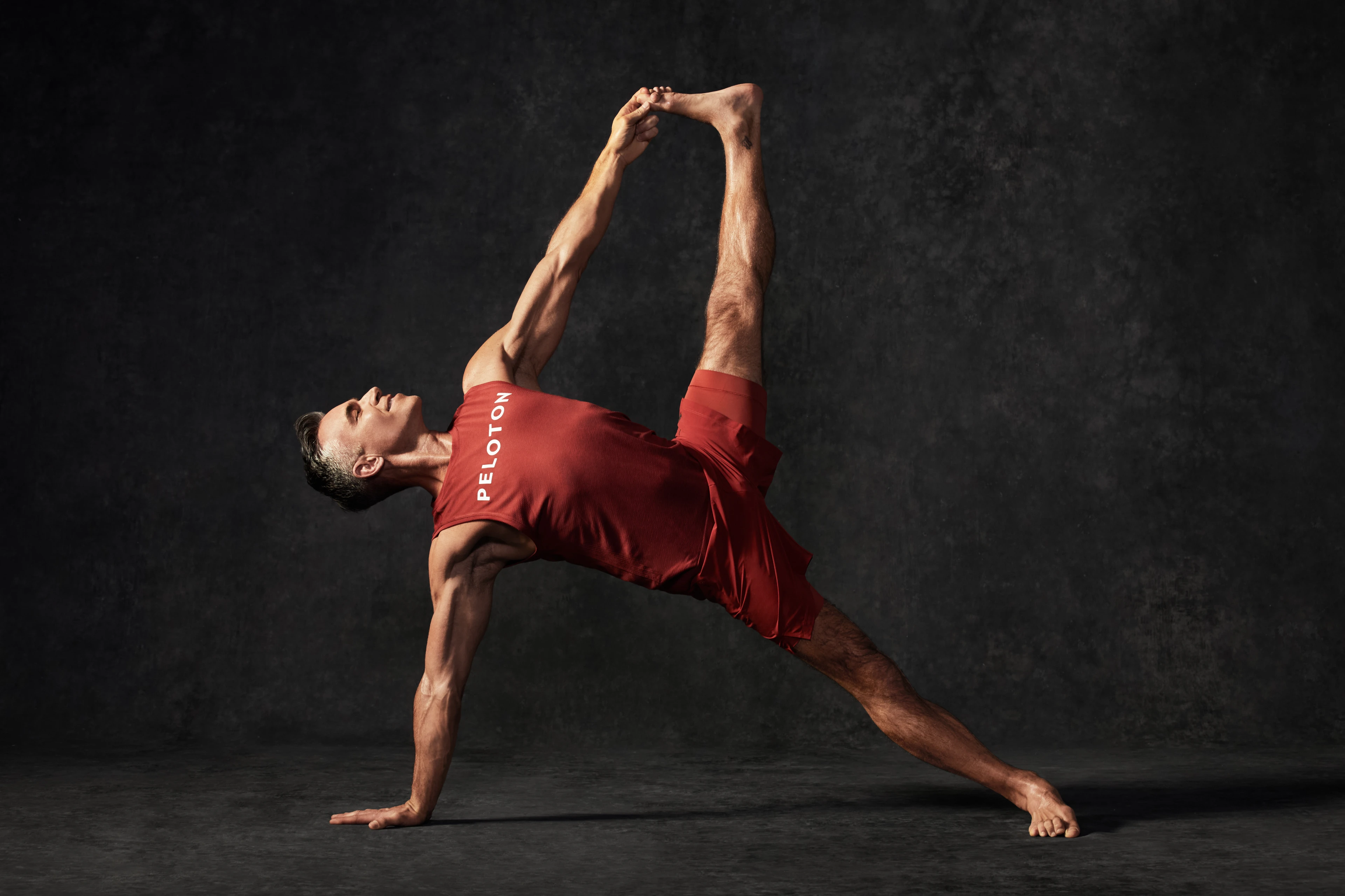 Yoga Basics For Busy Guys: Find Focus & Flexibility In Minutes