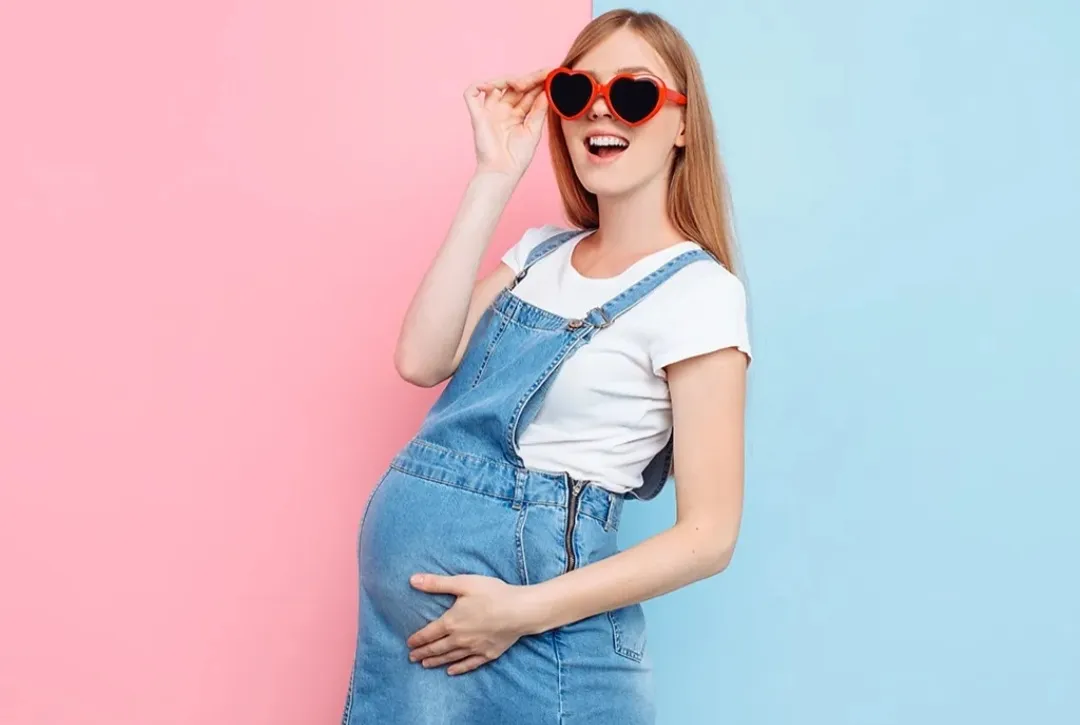 Casual Pregnancy Outfits for Busy Moms: From Bump to Baby